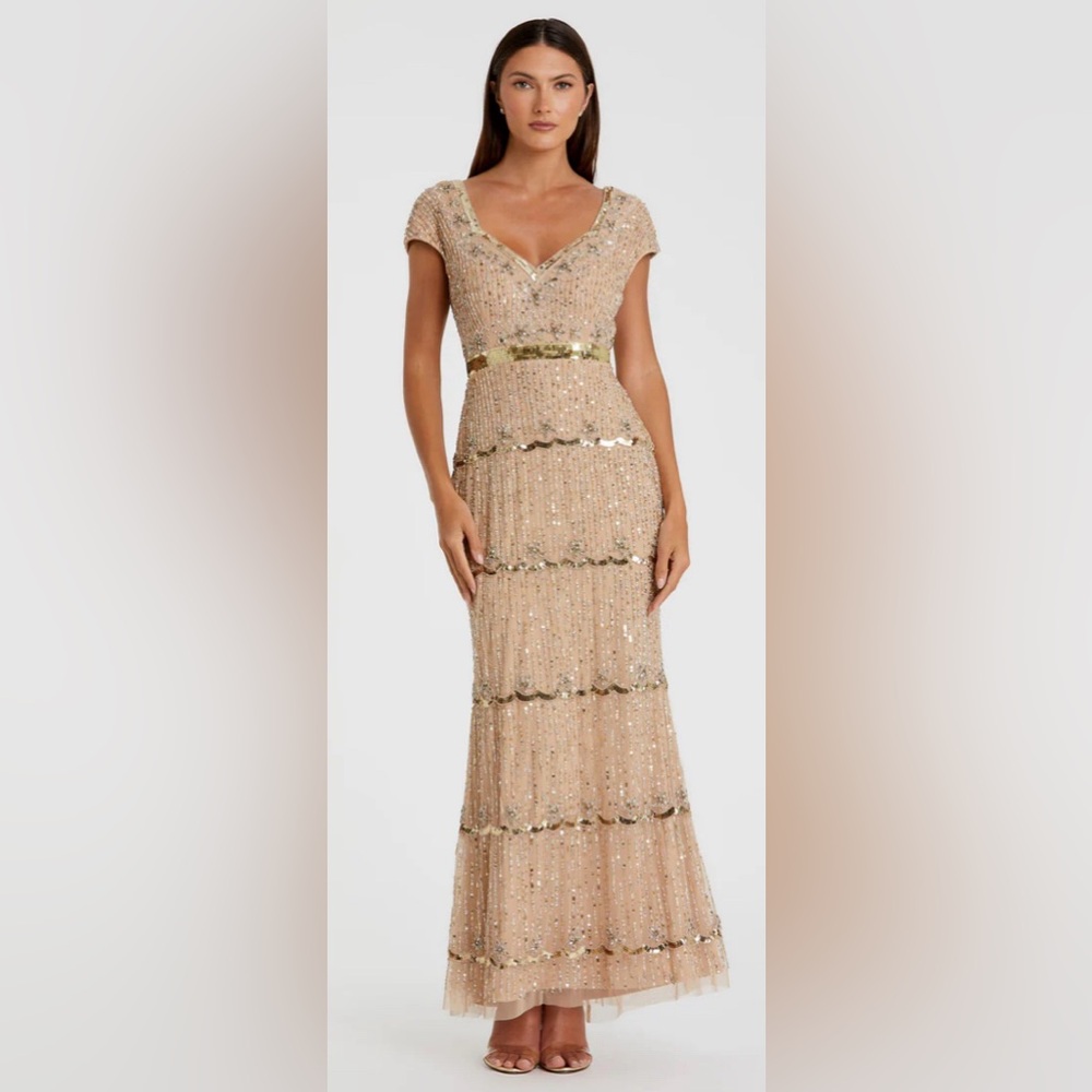 NWT Mac Duggal - 9089 - Cap Sleeve Sweetheart Neckline Beaded Sequin Col…
